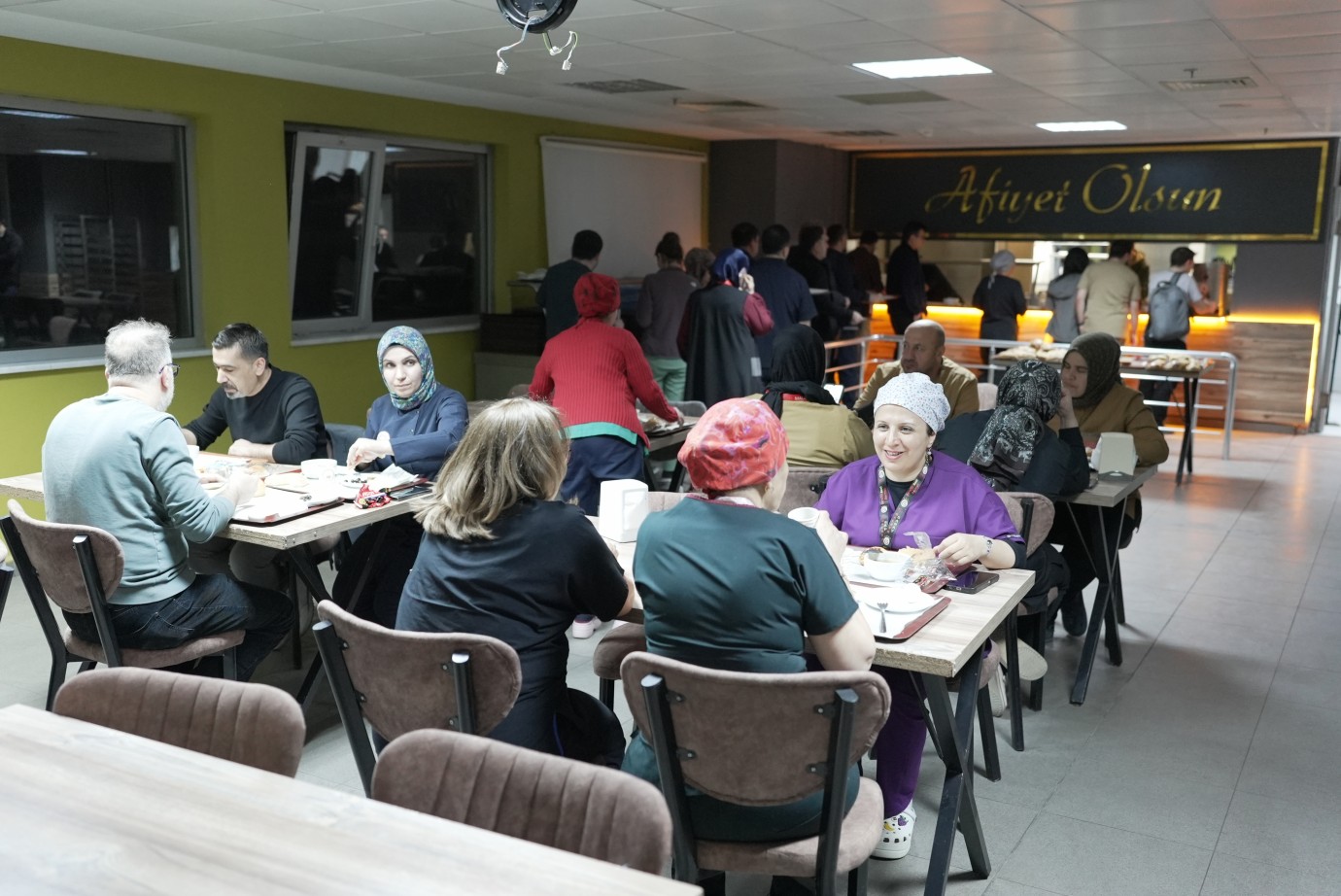 Sağlık çalışanları iftar ve sahurda bir araya geldi