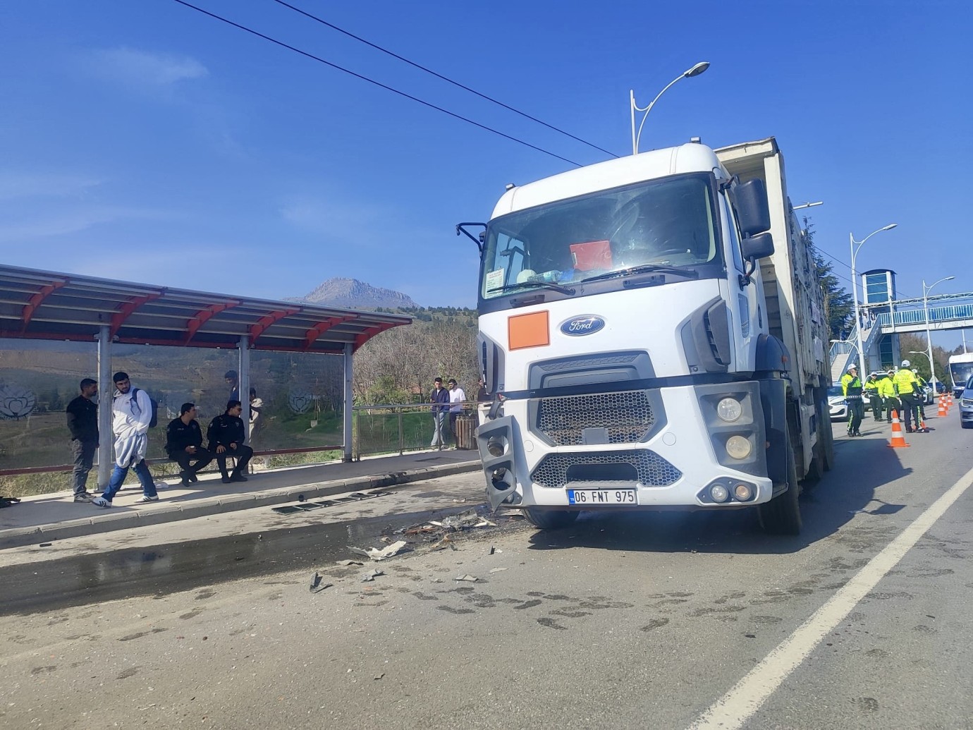 Malatya’da Kamyon Otobüse Çarptı: 20 Yaralı