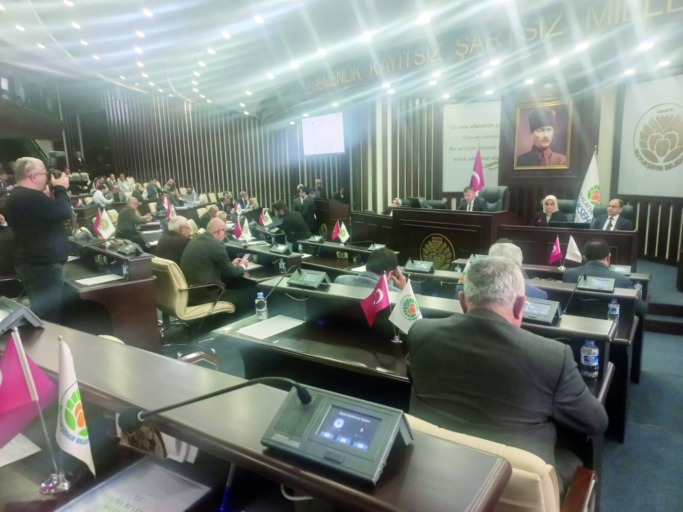 Depremde yıkılan ibadet alanları için kritik onay 