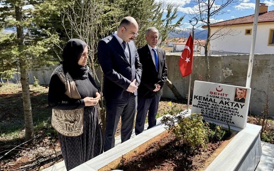 Kaymakam Sungur’dan şehit ailesine anlamlı ziyaret