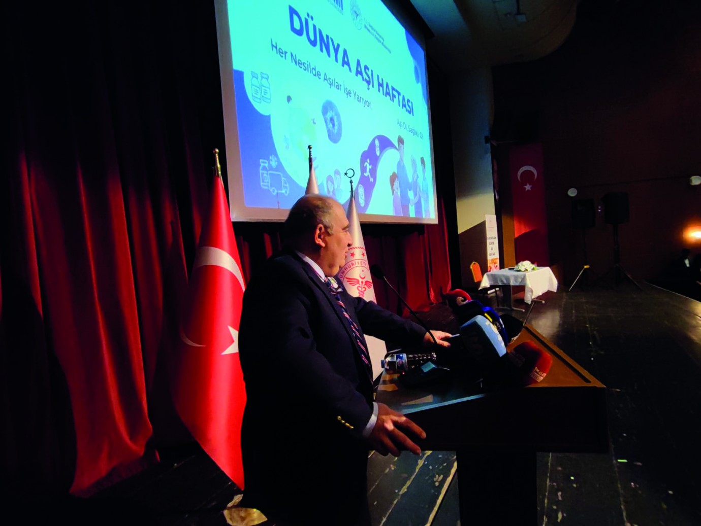 Kalp Krizi Tartışmasında Son Söz: Aşı Değil COVID Tehlikeli