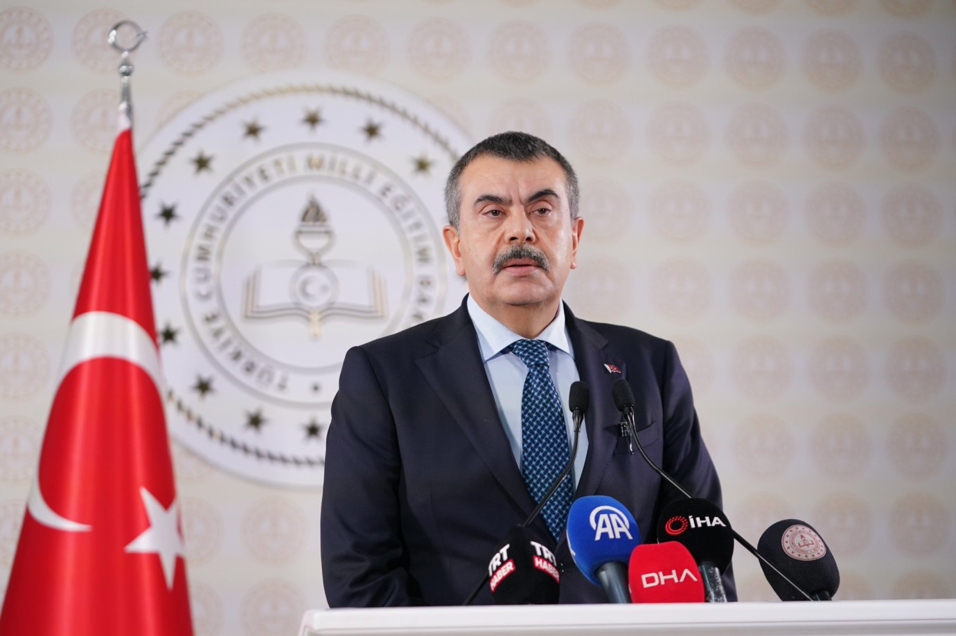 Bakan Tekin: Güvenli Okul İklimi İçin Tüm Kurumlar Sahada
