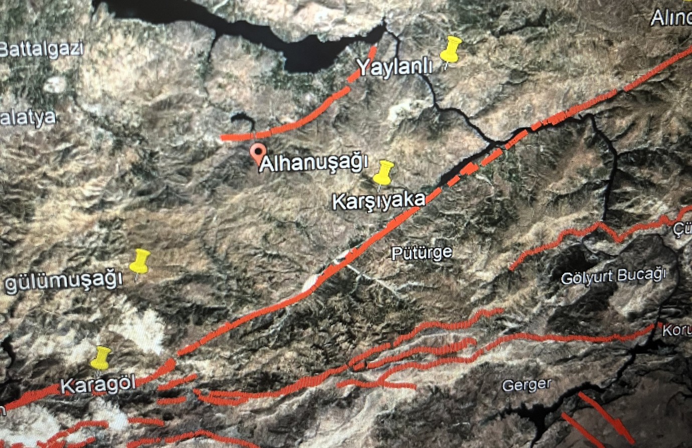 Naci Görür’den Malatya Depremi Açıklaması