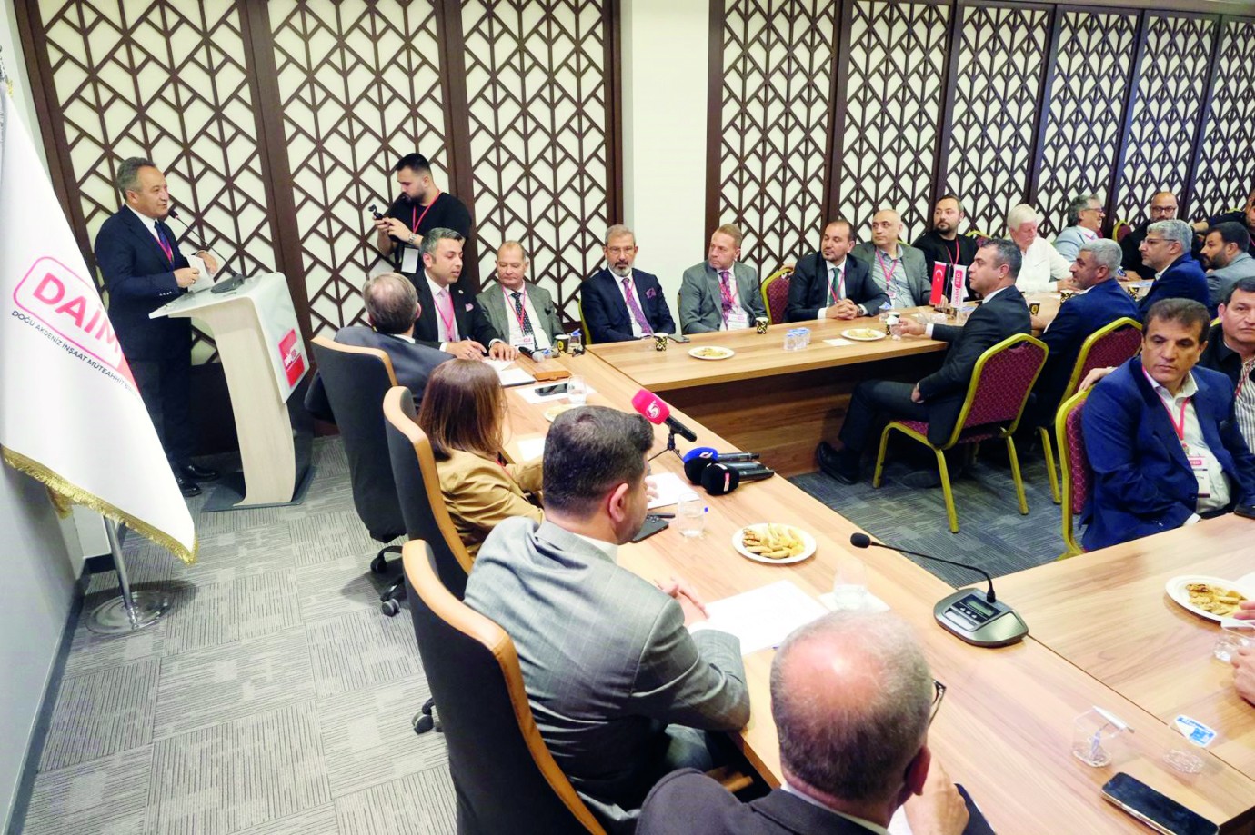  DAİMFED’de Karslıoğlu güven tazeledi