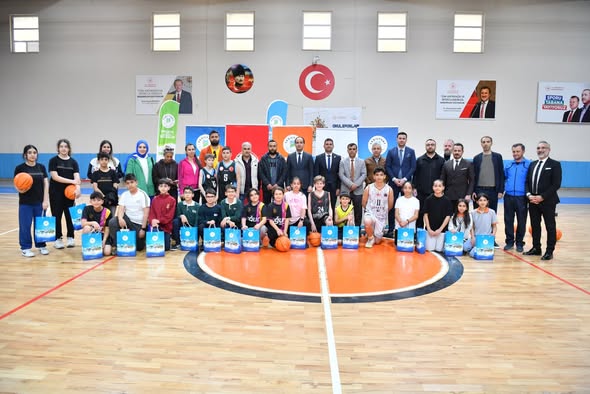 Yeşilyurt Belediyesi’nin Basketbol Turnuvası tamamlandı