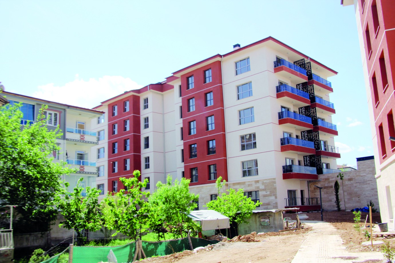 Çavuşoğlu Mahallesi Ayağa Kalkıyor
