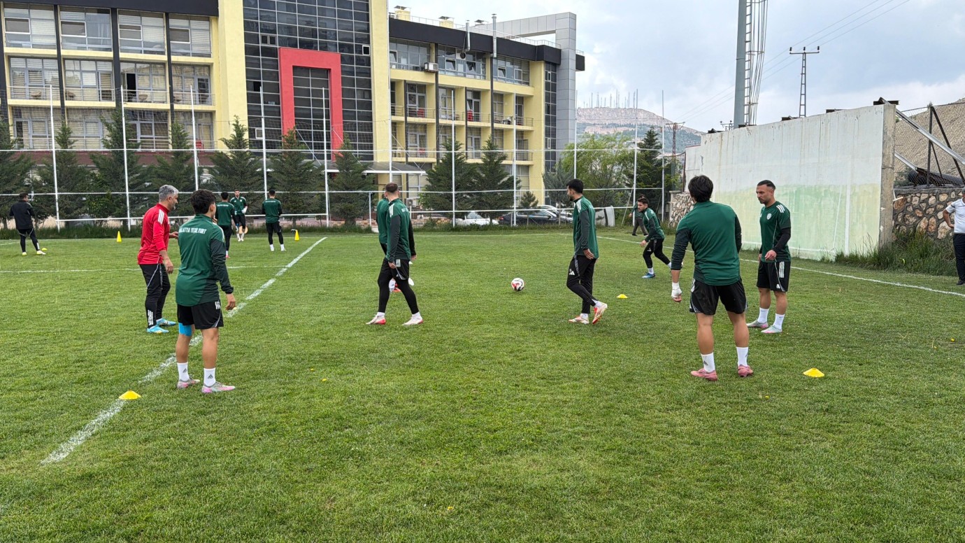 Yeşilyurtspor’da Final Mesaisi devam ediyor  