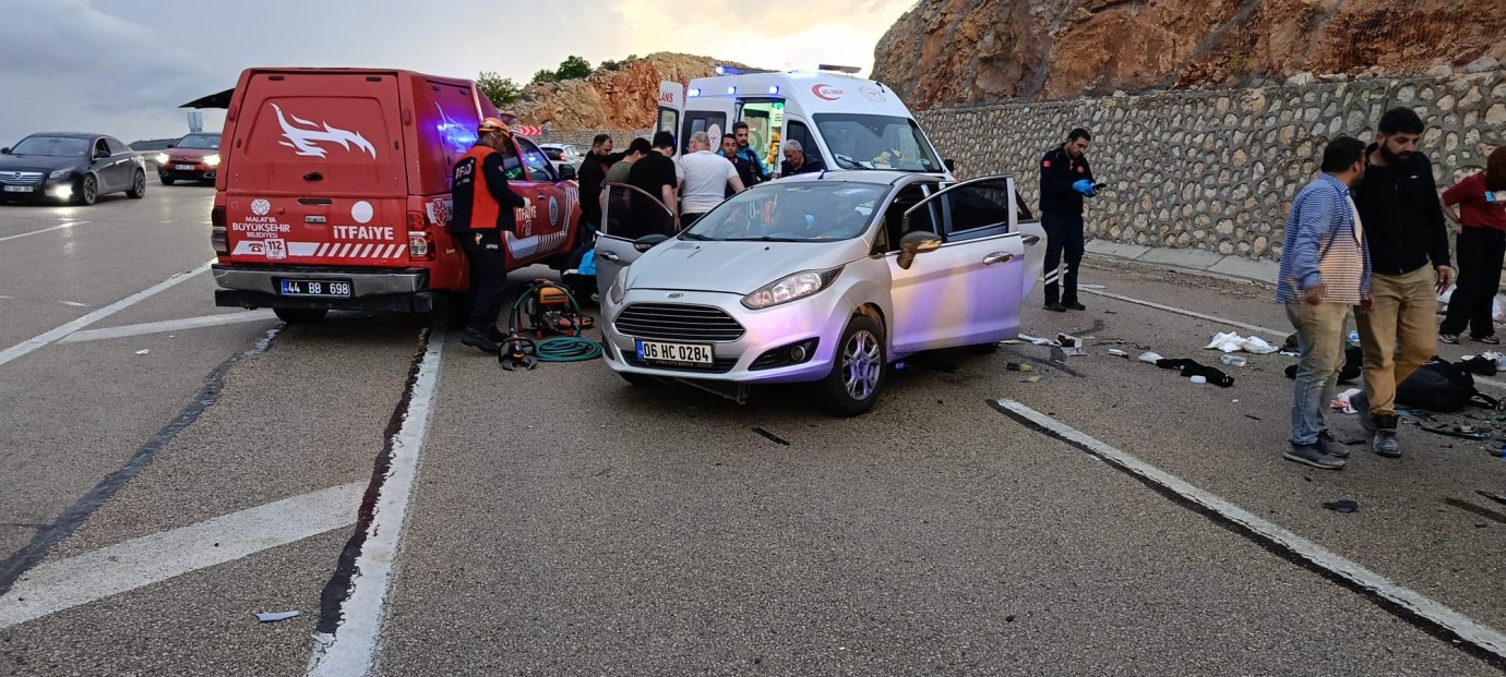 Malatya’daki feci kazadan acı haber: 12 yaşındaki Hatice yaşamını yitirdi