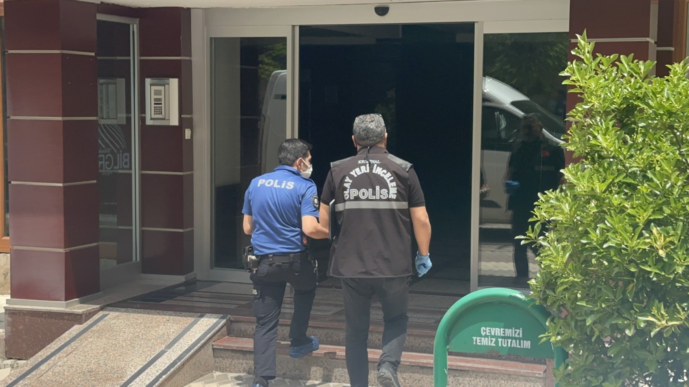Yakınları haber alamadı, acı gerçek evde ortaya çıktı