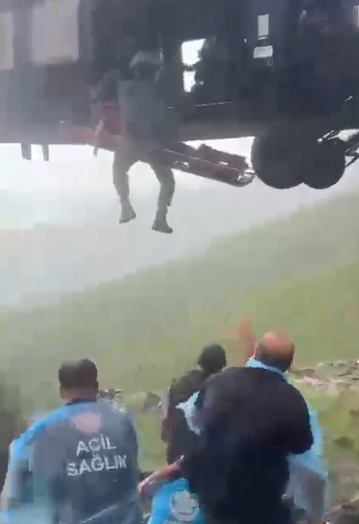 Beydağı’nda Kalp Krizi Geçiren Vatandaş Helikopterle Kurtarıldı
