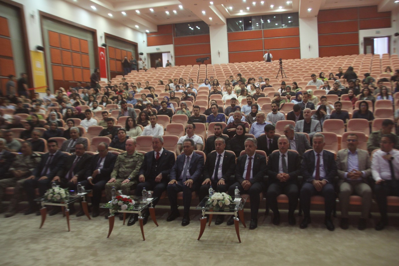 Hulusi Akar Uyardı: Türkiye güçlü ve hazırlıklı olmalı