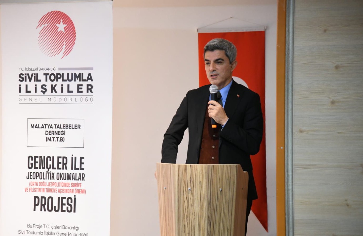 İl Millî Eğitim Müdürü Bakır’dan dolandırıcılık uyarısı