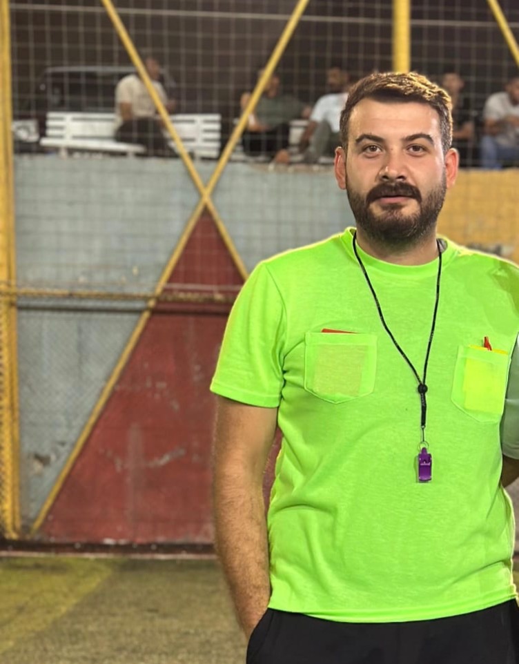 Halı sahada yürekleri ağza getiren olay: Genç sporcuya hayat kurtaran müdahale