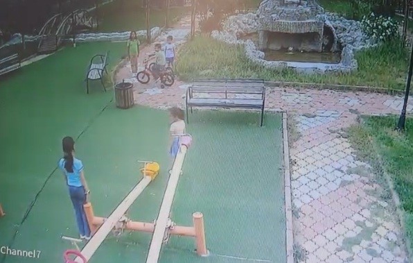 Malatya’da çocuklardan İstiklal Marşı’na duyarlı davranış