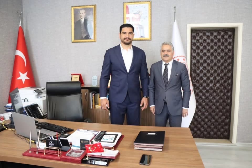 Taha Akgül Malatya’da spor yatırımlarını değerlendirdi