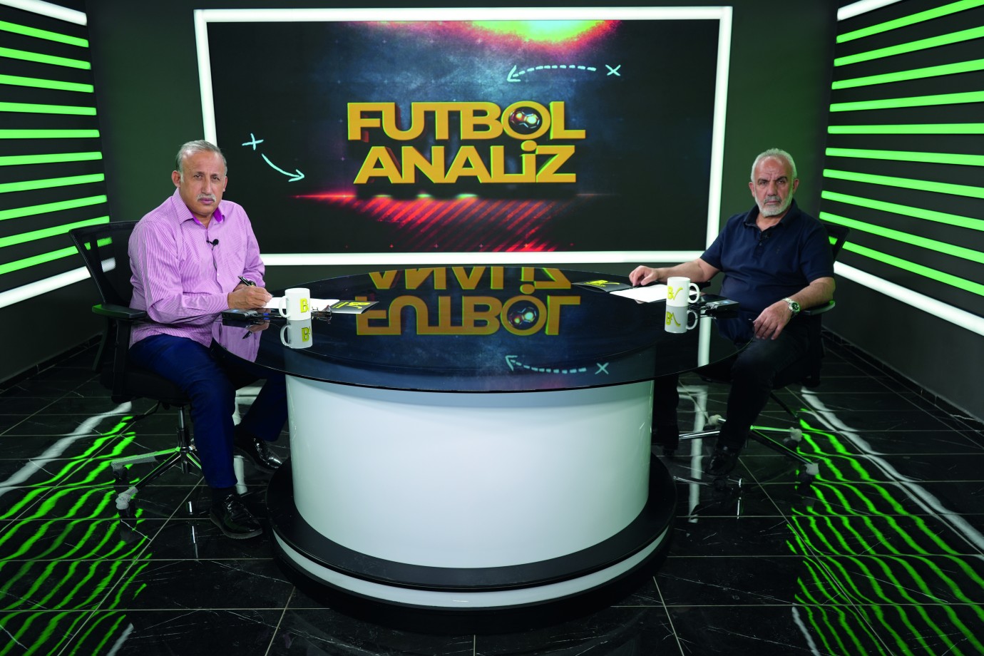 Futbolun geleceği masada