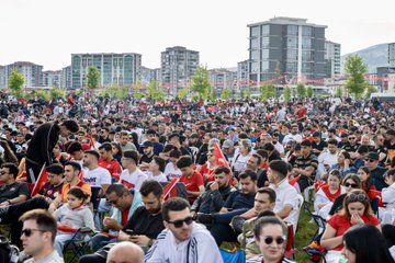 Malatya’da milli heyecan dev ekranda yaşandı