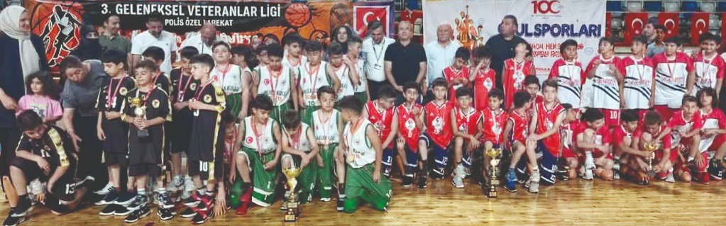 Okullar Arası Minikler Basketbol Şampiyonası sona erdi