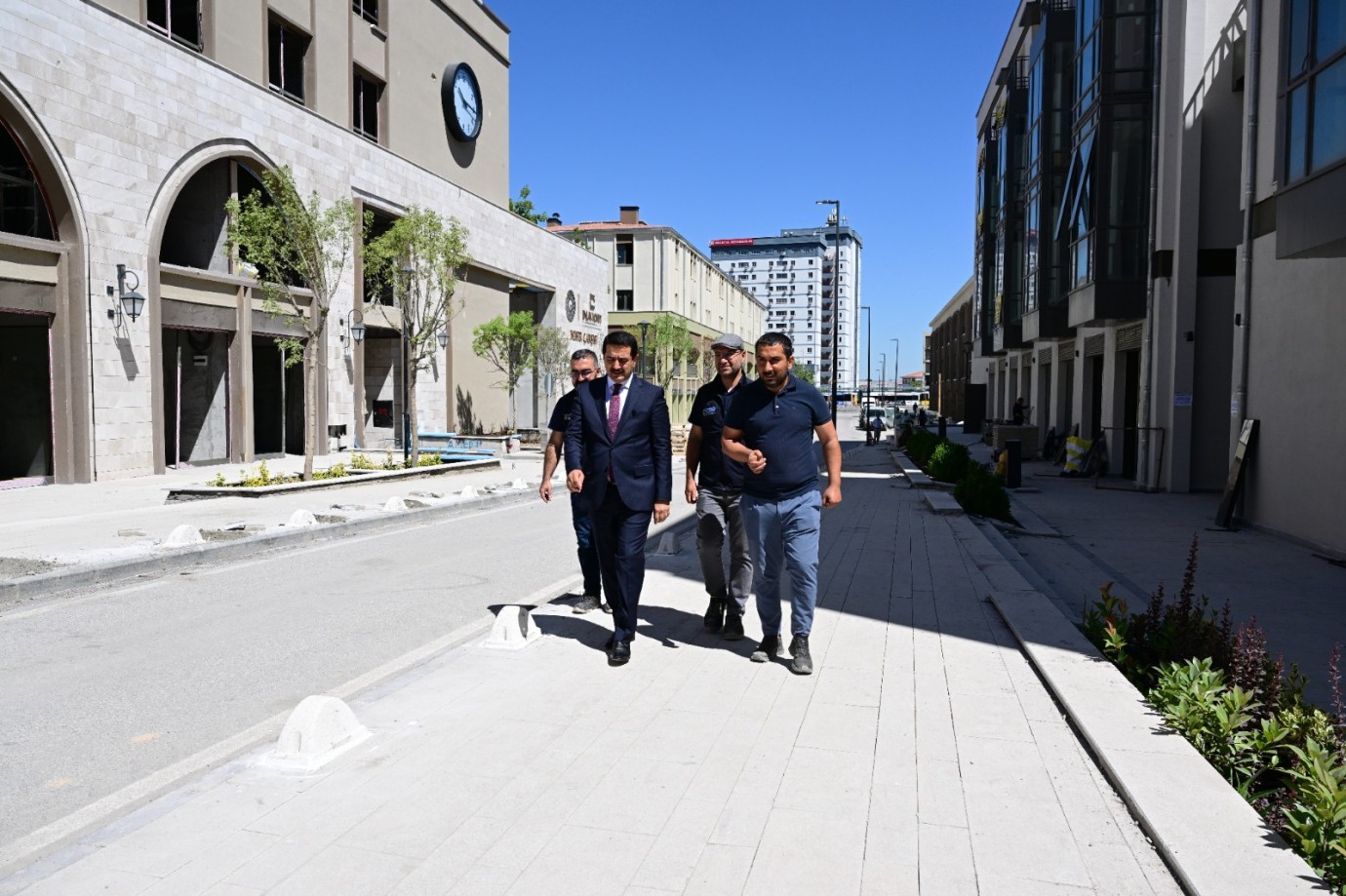 Başkan Taşkın: Önümüzdeki iki ayda 1.200 iş yeri teslim edilecek