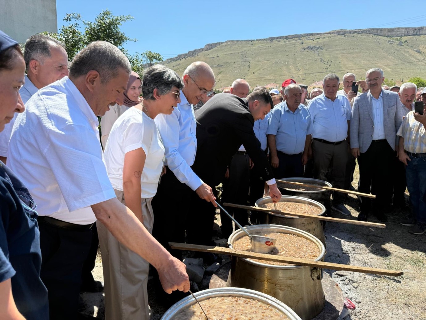 Darende’de muharrem ayında bin kişilik aşure buluşması