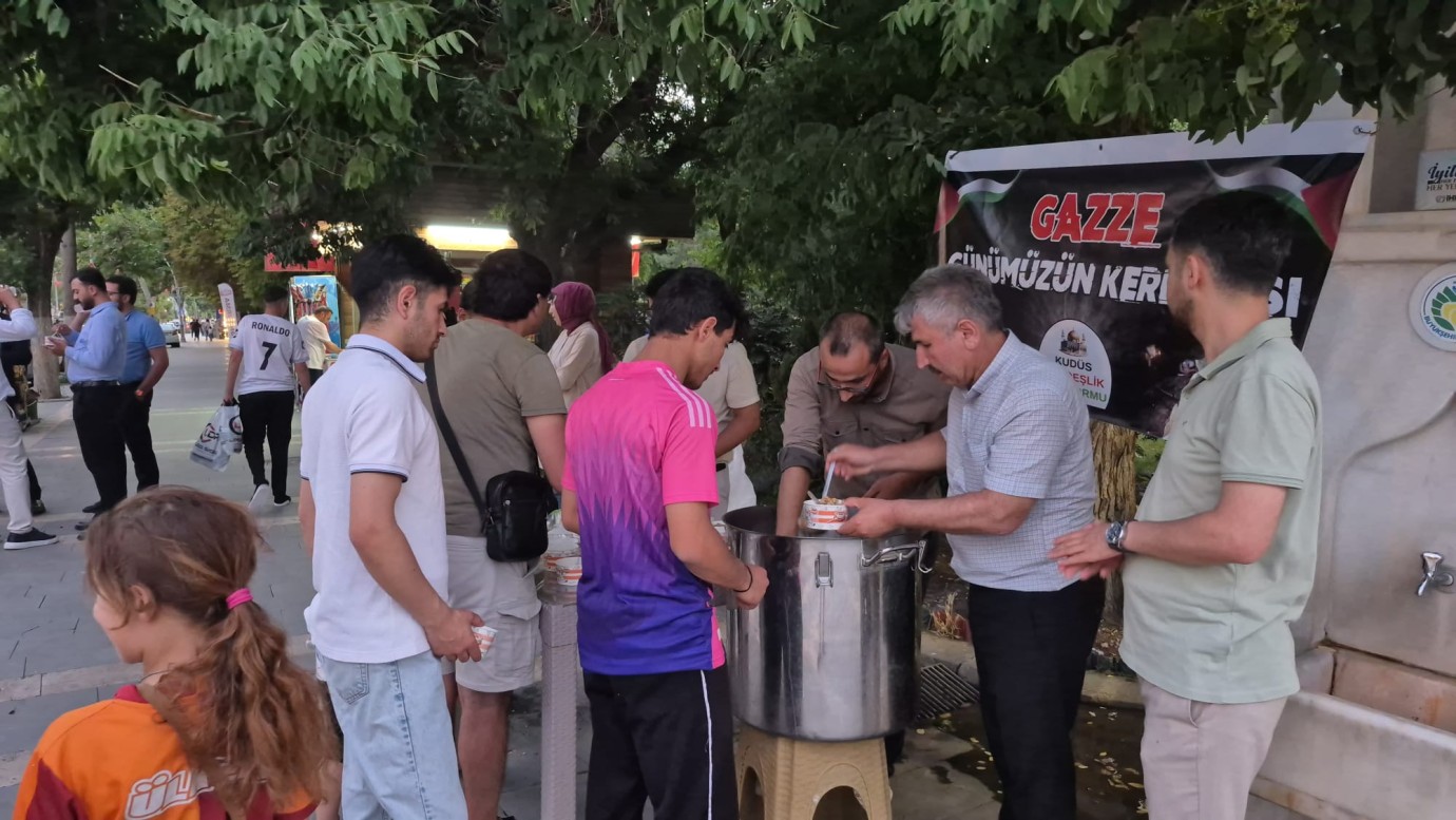 Malatya'da Gazze için aşure ikramıyla farkındalık oluşturuldu