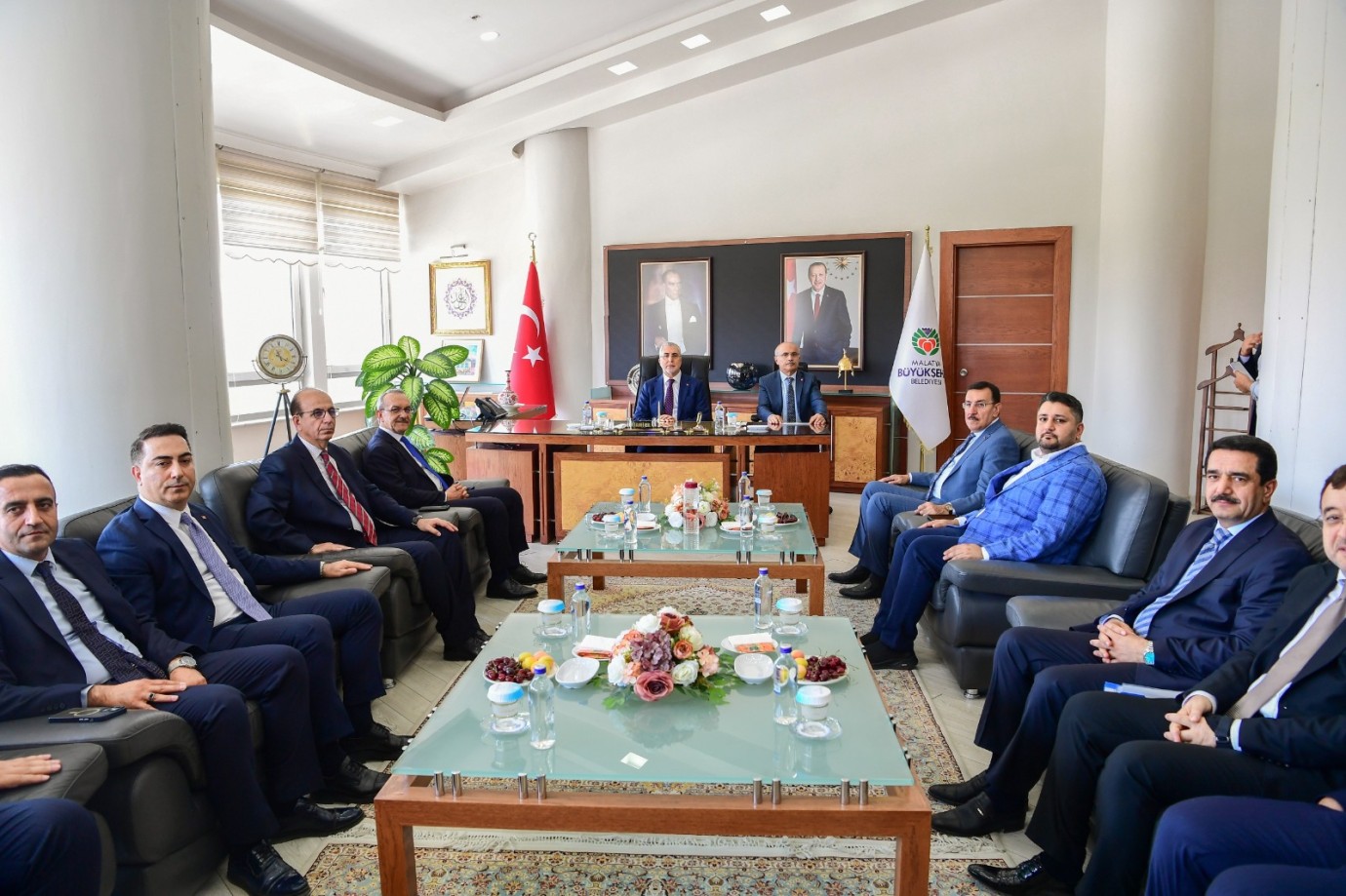 Bakan Işıkhan’dan Büyükşehir’e tam not