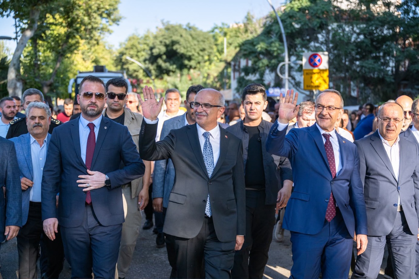 Kayısı Festivali korteji Malatya sokaklarını renklendirdi