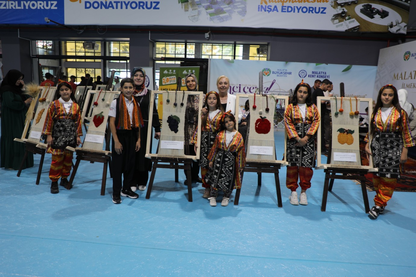 Kadın Meclisi Malatya’yı ilmek ilmek dokudu