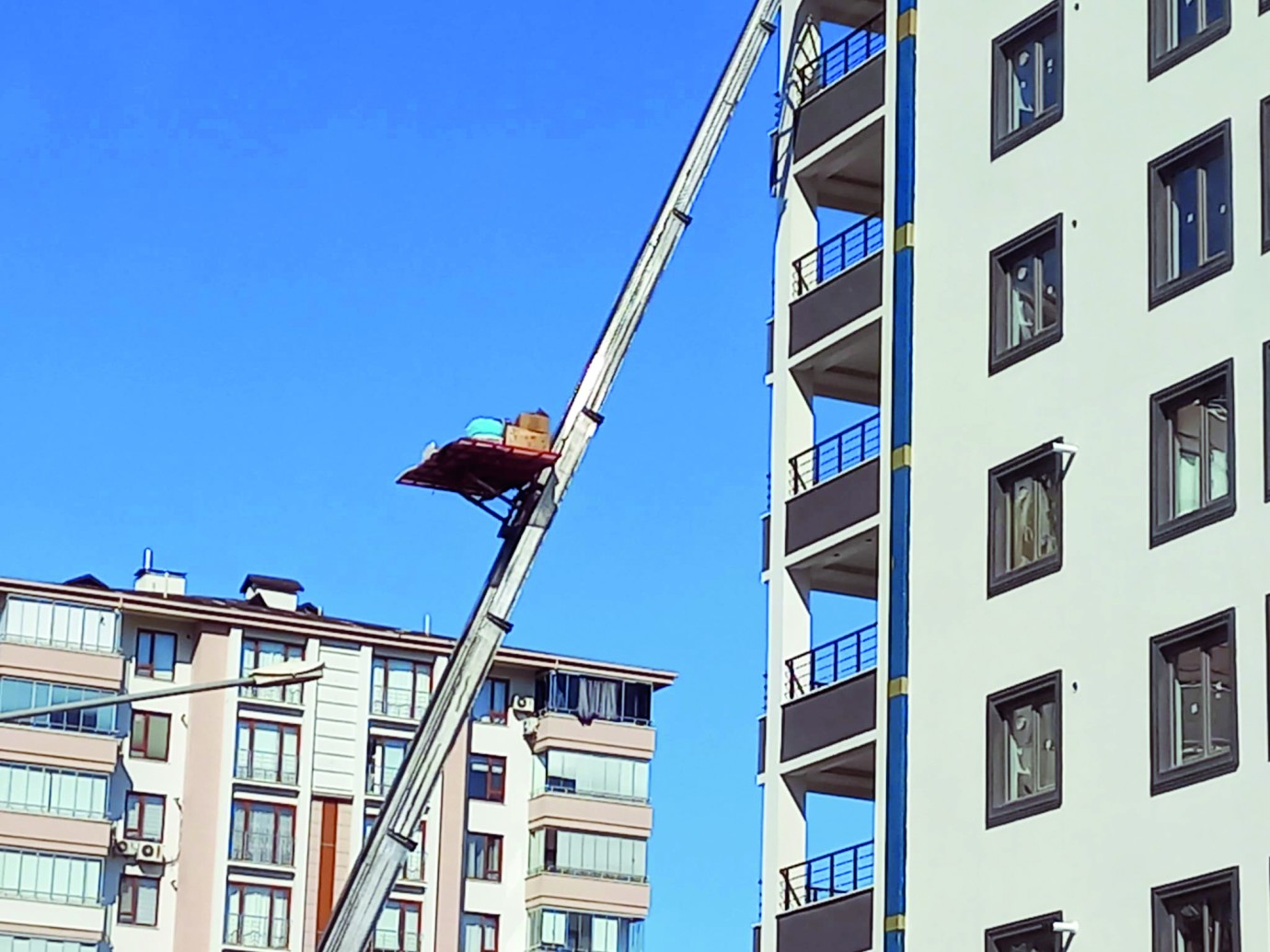 Taşınma yoğunluğu nakliyeyi hareketlendirdi | Güvenli taşınmanın püf noktaları