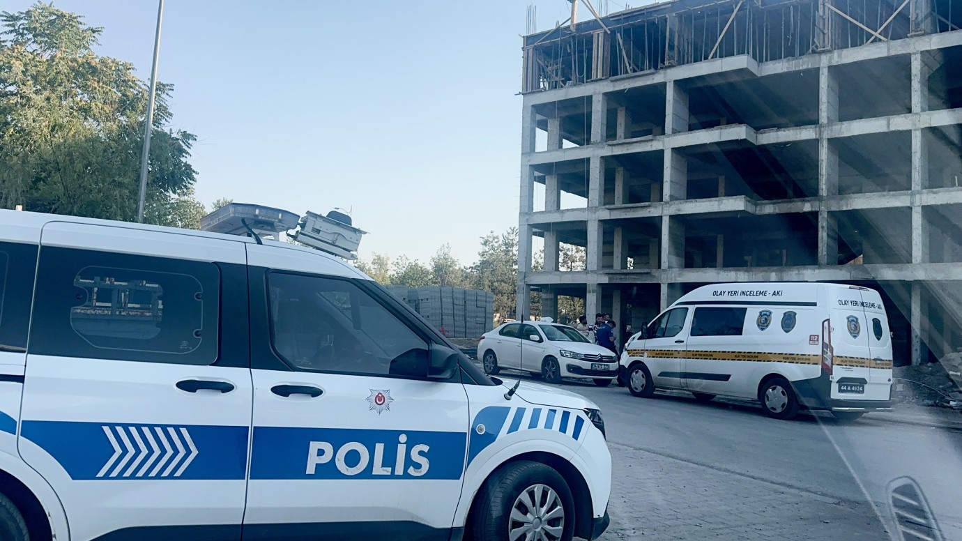 Yerinde dönüşüm inşaatında iş kazası: 1 işçi ağır yaralandı