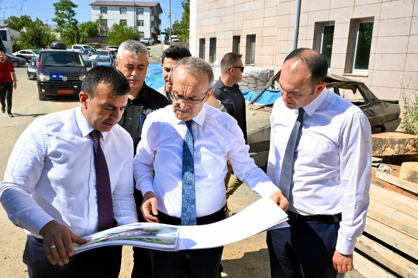 Vali Seddar Yavuz, Pütürge ilçesinde incelemelerde bulundu