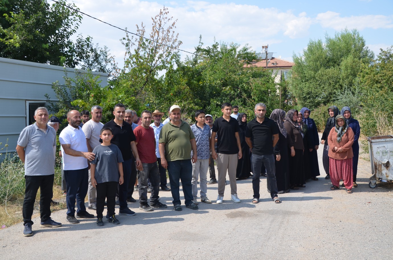 “Bizim Diğer İnsanlardan Ne Eksiğimiz Var?”