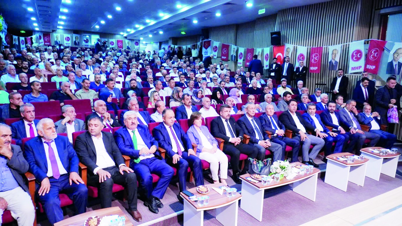 MHP Battalgazi’de güven tazeledi