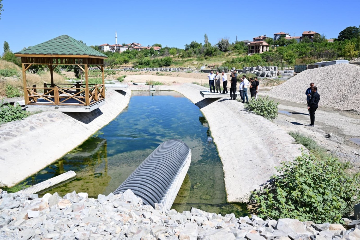 Başkan Taşkın Çarşıbaşı Rekreasyon Alanı’ndaki çalışmaları inceledi