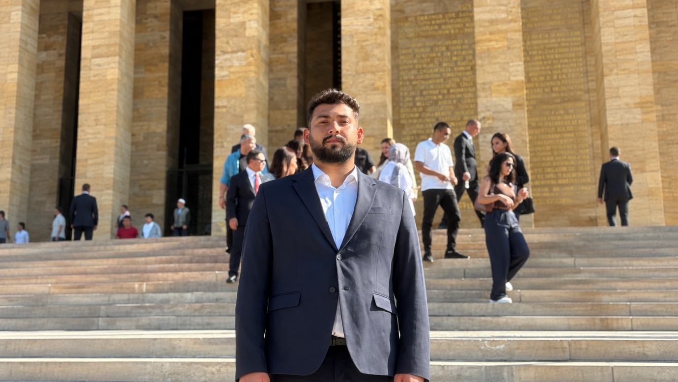İbrahim Erbaş, Yeni Parti gençlik meclisi yönetimine seçildi