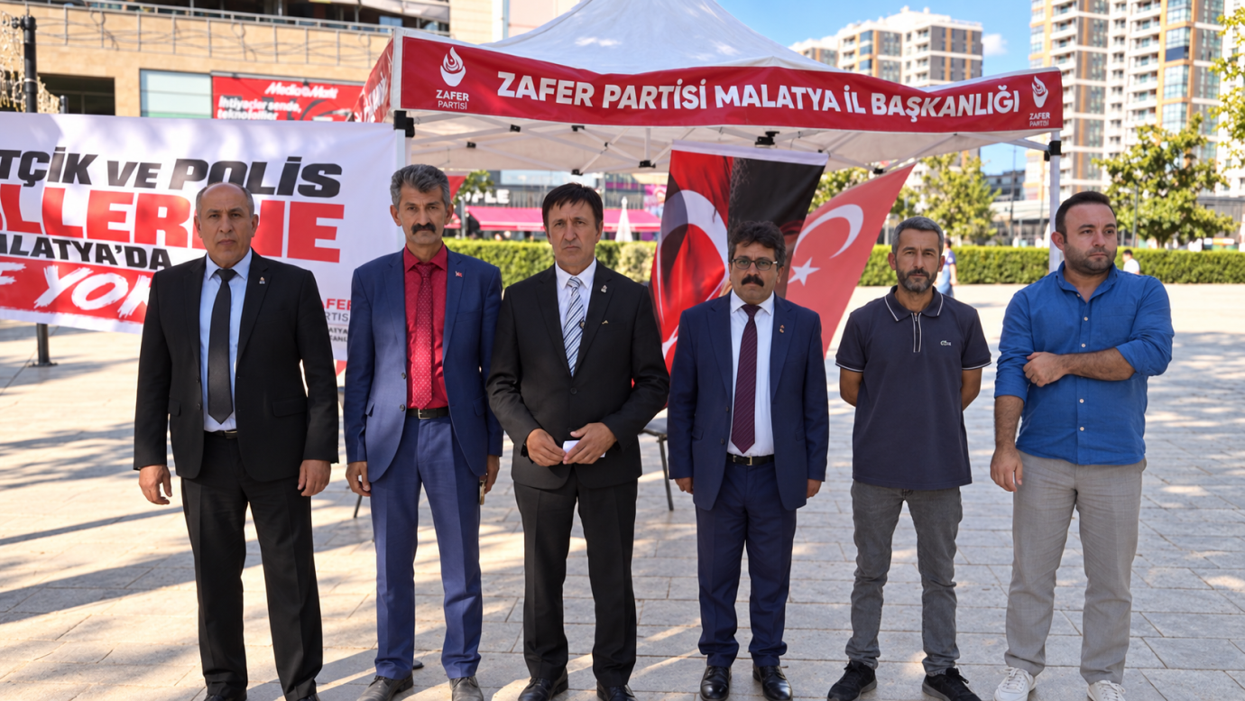 Zafer Partisi ‘Şehitlere Saygı’ Standı Açtı