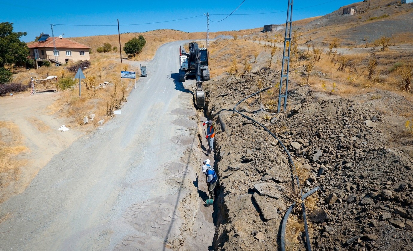 Hacı Yusuflar Mahallesi içme suyu hattında sona doğru