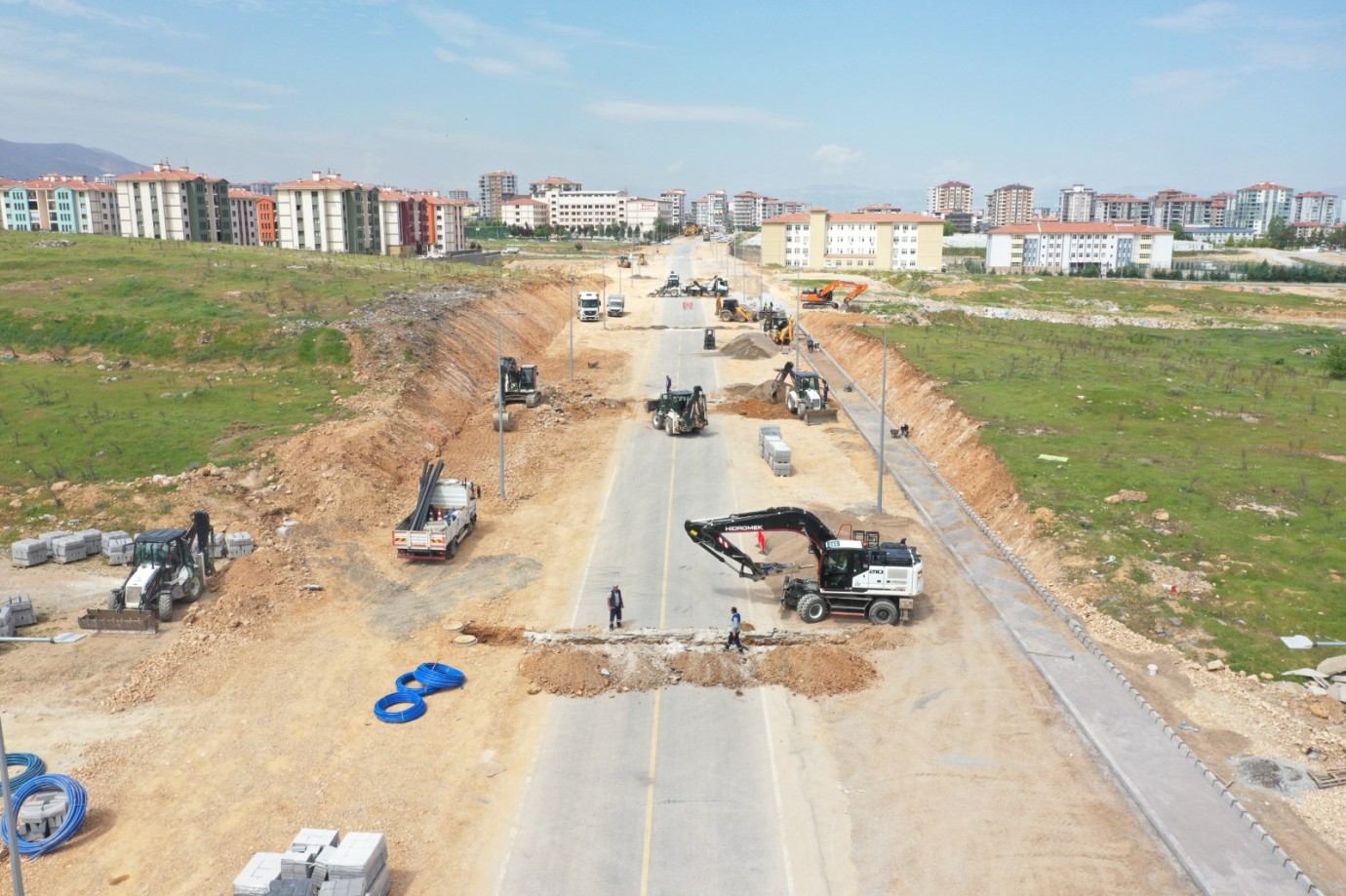 Filistin Caddesi genişletilerek yenilendi