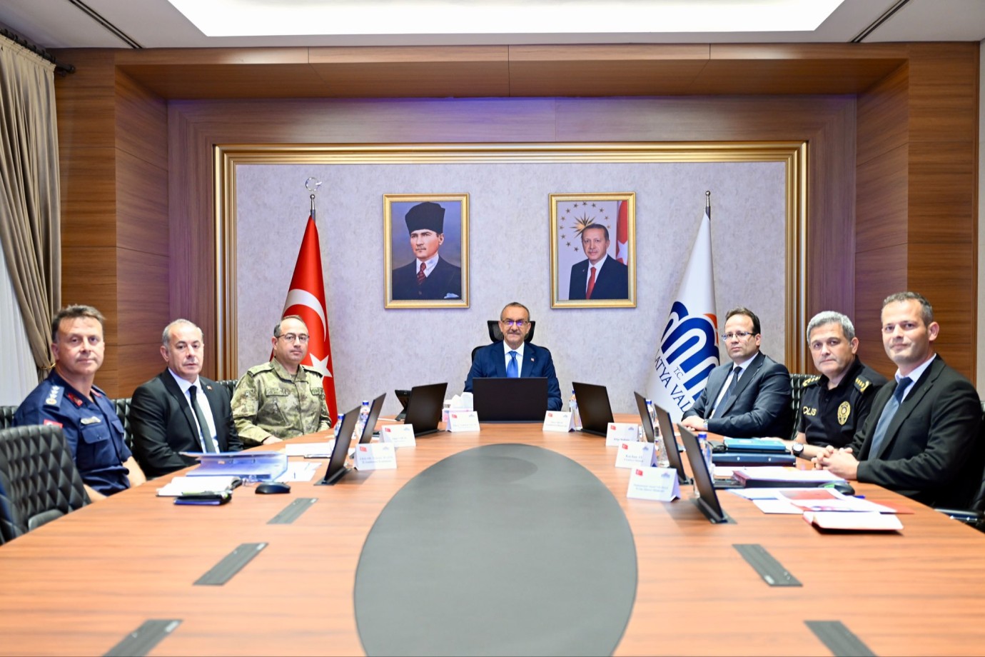 Vali Yavuz başkanlığında güvenlik toplantısı