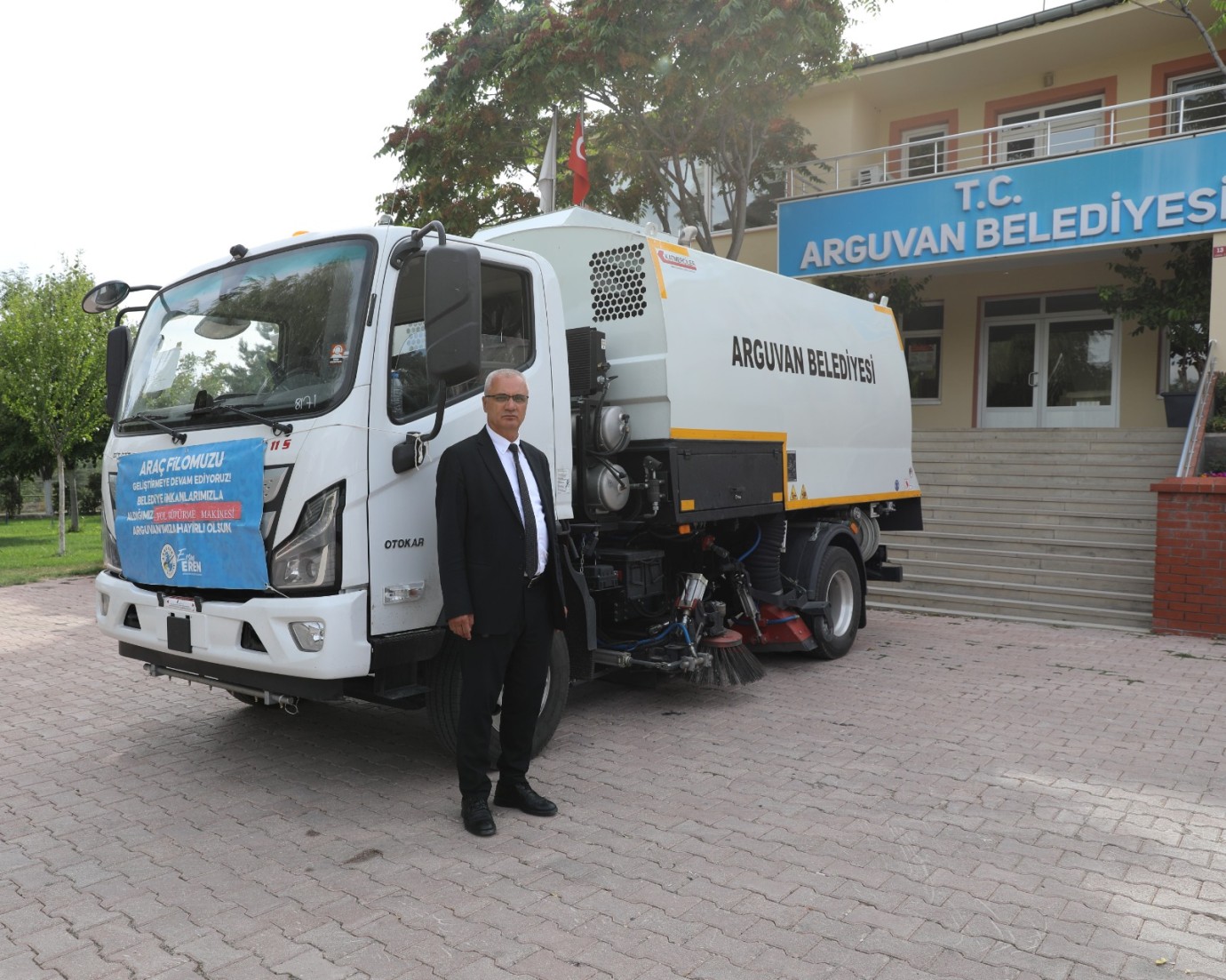 Arguvan Belediyesi araç filosunu güçlendirmeye devam ediyor