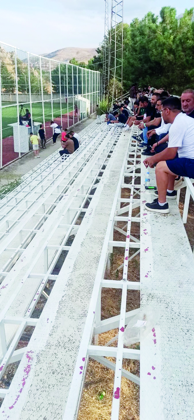 Orduzu Tribünlerinde Dikkat Çeken Görüntü