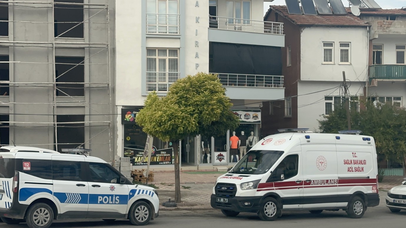 61 yaşındaki adam evinde ölü bulundu
