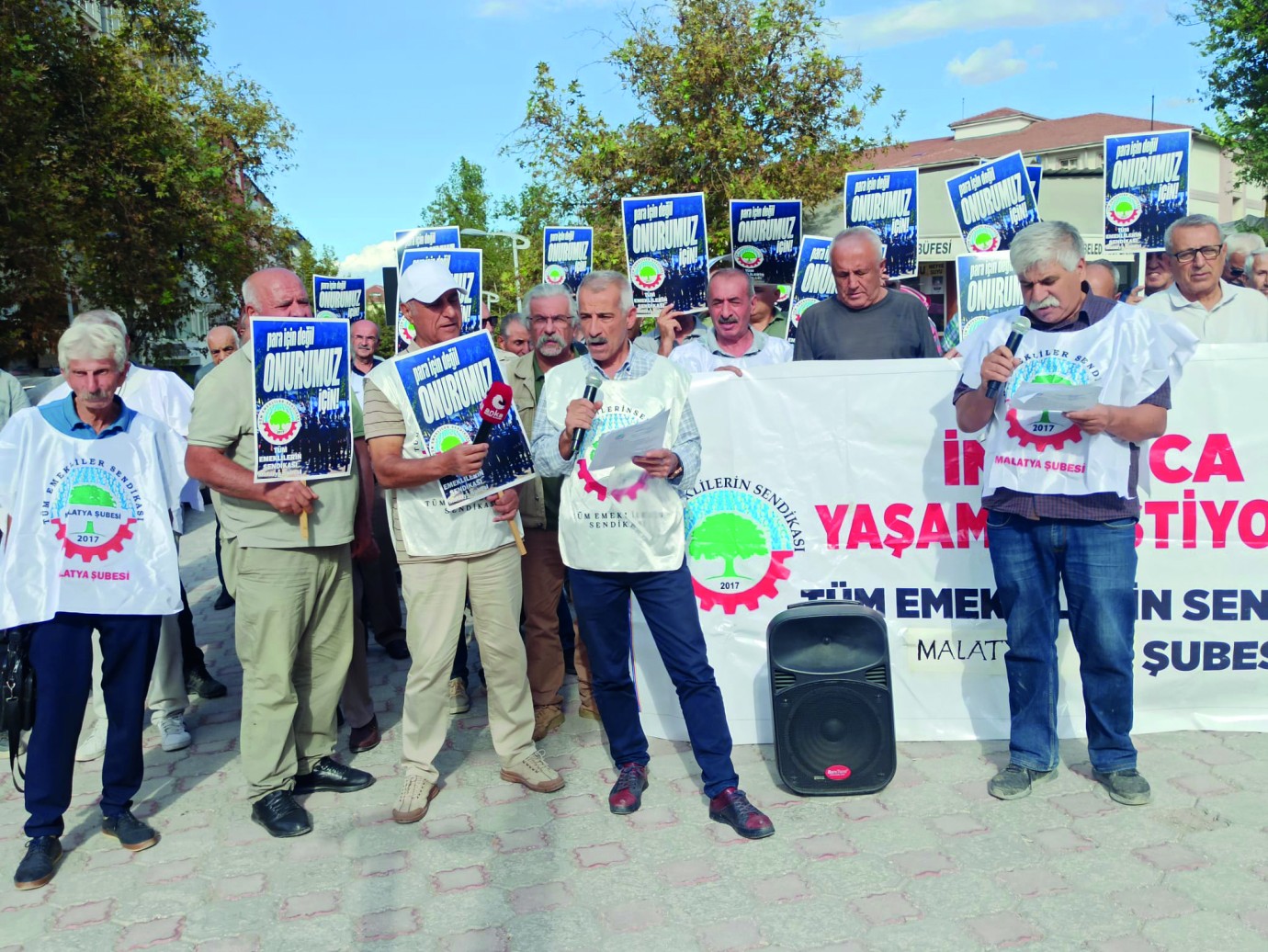 Malatya'da Emeklilerden Seyyanen Zam Çağrısı