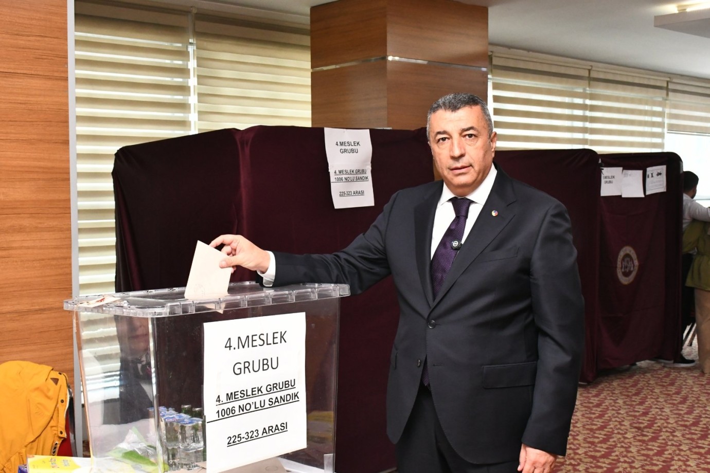 Ticaret Borsası’nda Özcan güven tazeledi