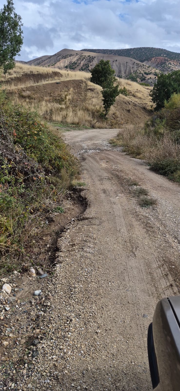 Hekimhan’da 30 yıllık yol sorunu çözüm bekliyor