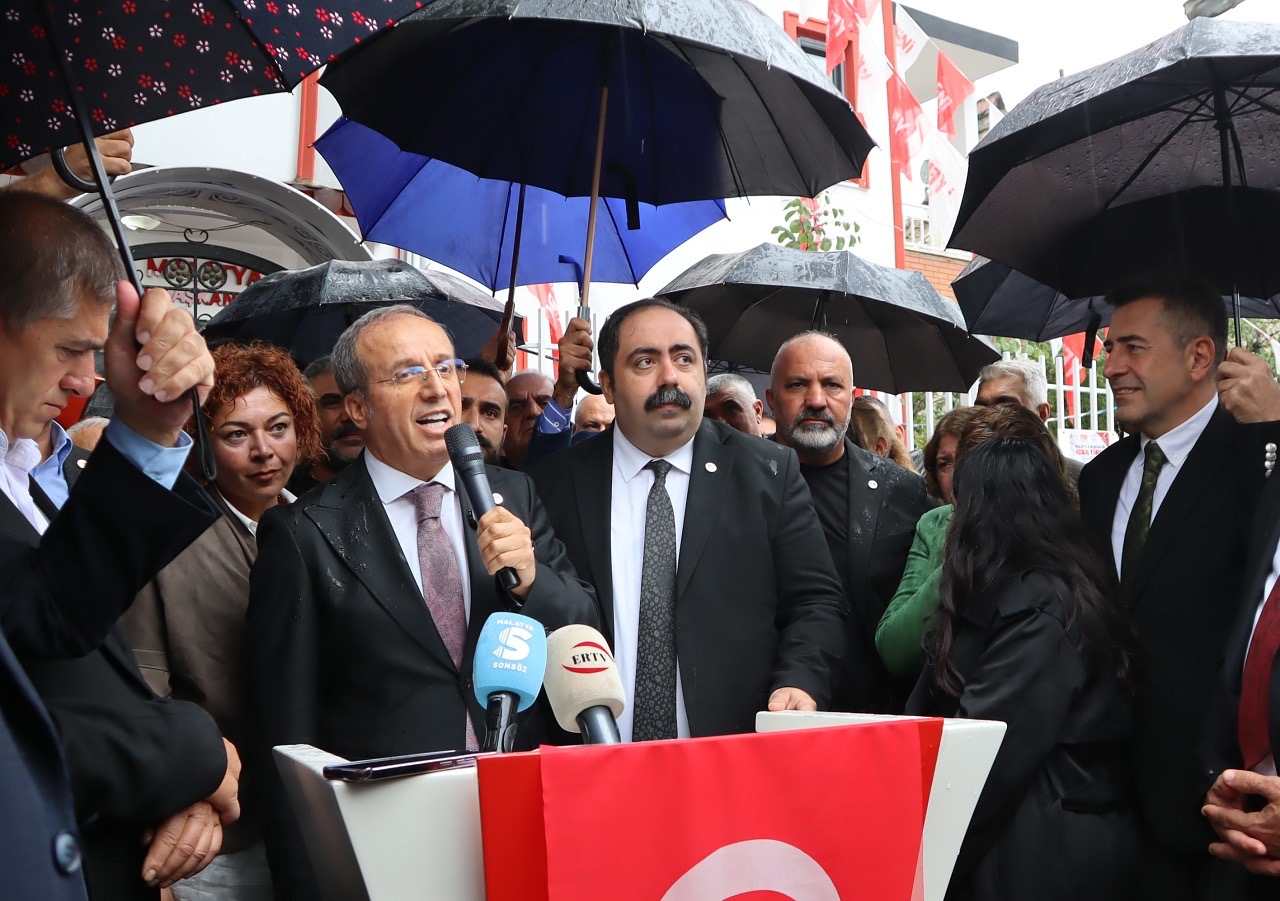 Basri İlhan, Yeni Parti Malatya İl Başkanlığına Adaylığını Açıkladı