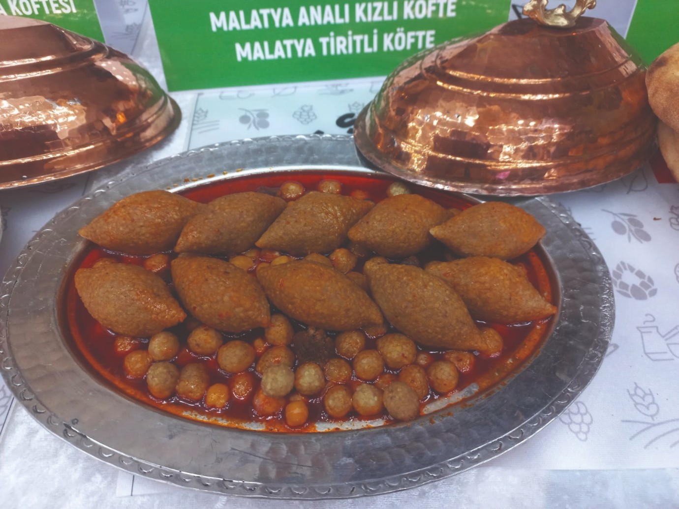 Bayram sofralarının vazgeçilmezi: Analı Kızlı