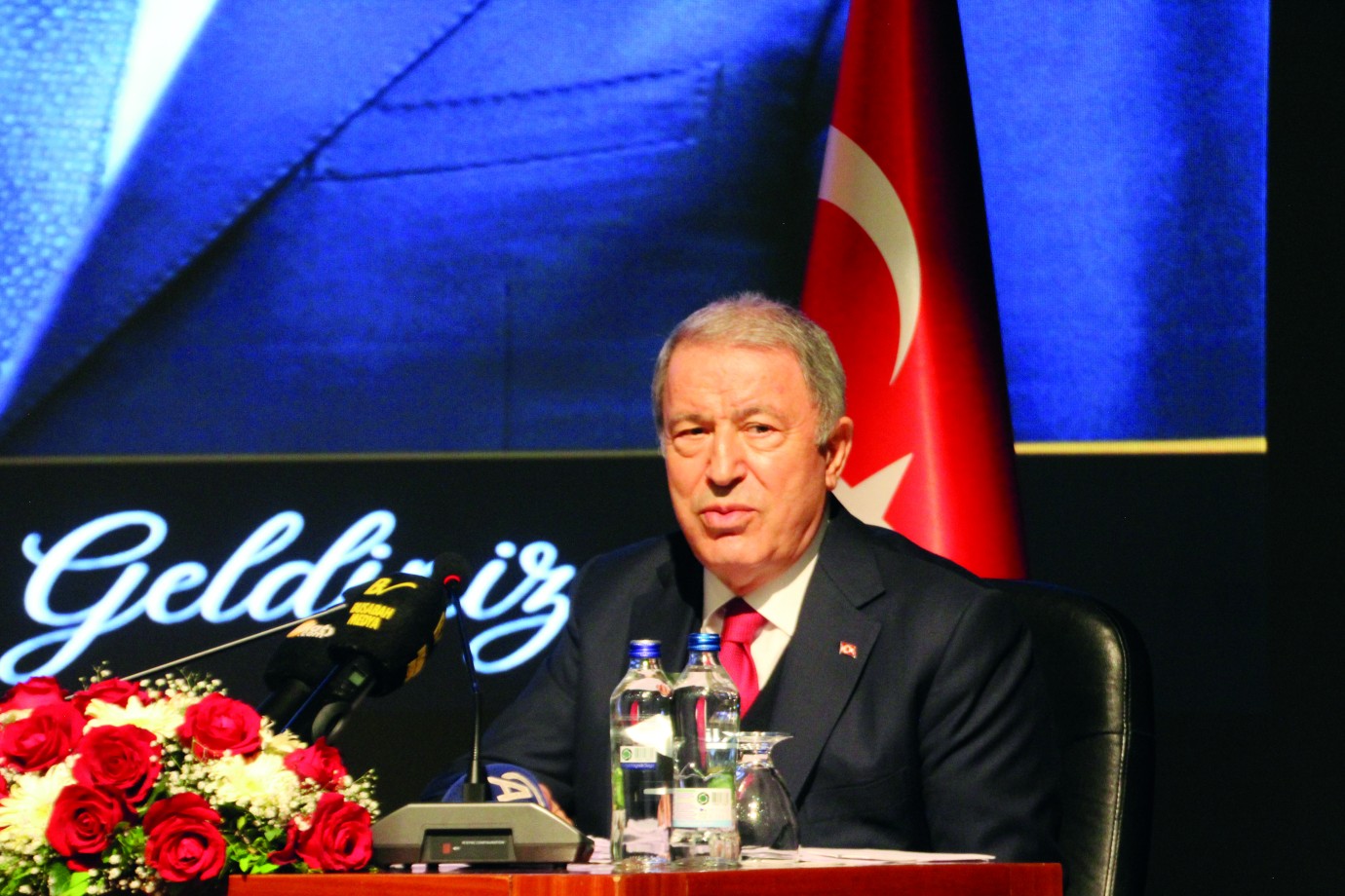 Hulusi Akar Uyardı: Türkiye güçlü ve hazırlıklı olmalı