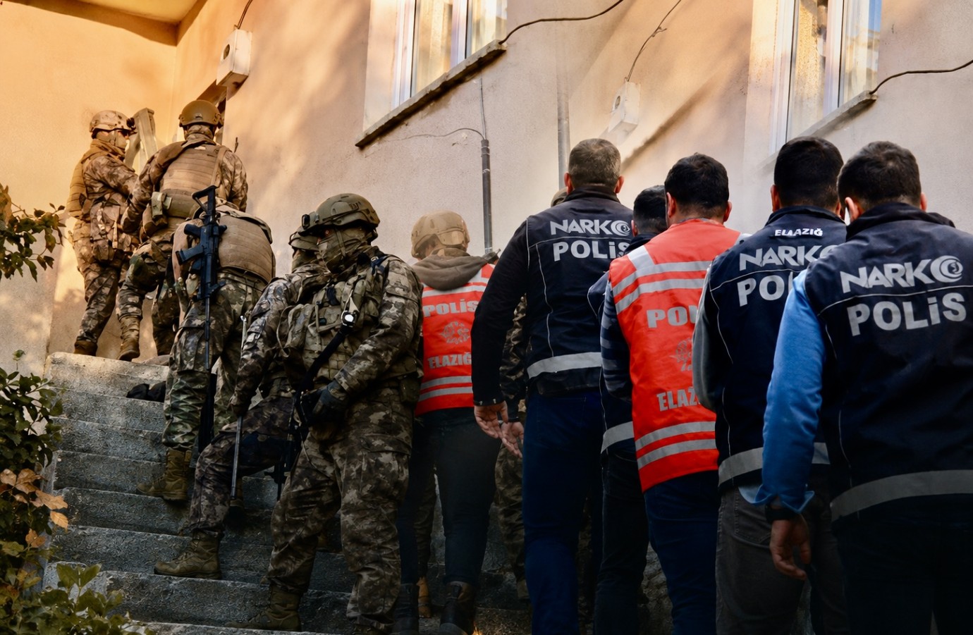 Malatya’nın da aralarında olduğu 69 ilde dev uyuşturucu operasyonu: 381 tutuklama