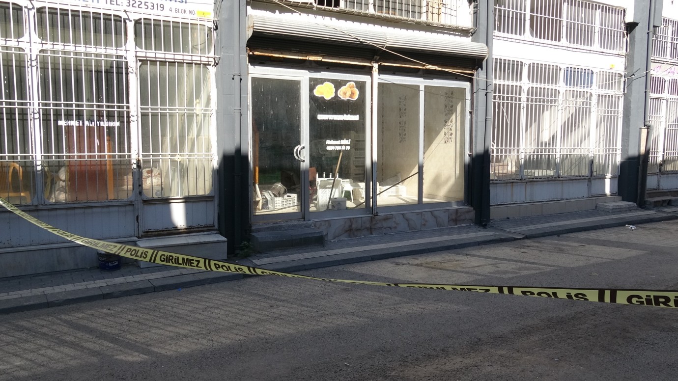 Şire Pazarı'nda silahlı kavga: 2 yaralı